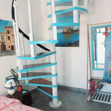 Terraces & Jacuzzi Apartment *